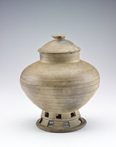 Jarra, primeira metade do século VI (grés não vitrificado com vestígios de esmalte de cinza natural) de Korean School