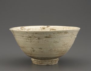 Tigela de chá, provavelmente província de Kyongsang Namdo, período Choson, segunda metade do século XVI (porcelana com esmalte claro)