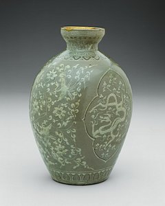 Vaso com Dragão e Fênix, dinastia Goryeo
