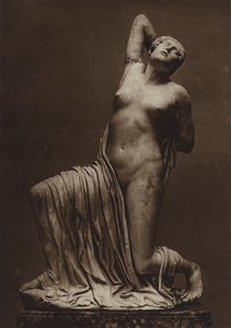 Roma: Museu Nacional, Niobide (foto p/b) de Kurt Hielscher