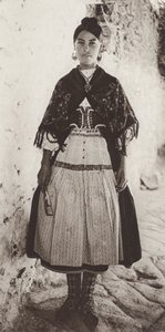 Espanha: Traje Lagartera, Província de Toledo (foto a p/b)