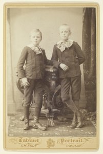 Dois rapazes de L. W. Felt