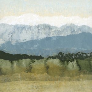 Camadas da Montanha Envolvida em Nevoeiro de Lara Eckerman
