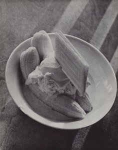 Banana Mess, O caviare de Eton (foto a p-b) de Laszlo Moholy Nagy