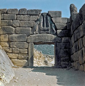 A Porta dos Leões: local da antiga cidade de Micenas, no Peloponeso (1500-1100 a.C.) Grécia