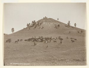 A trabalhar um bocadinho nas colinas, c. 1900.