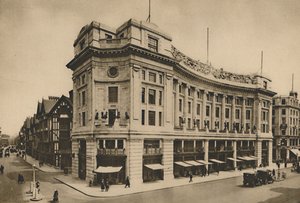 Casa da Índia Oriental, fachada individualizada Libertys na New Regent Street, c1935. de Lemere