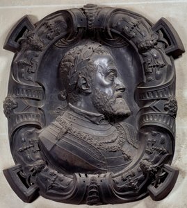 Retrato do Imperador Carlos V (1500-1558)". Relevo em bronze esculpido por Leone Leoni (1509-1590). Paris, Museu do Louvre