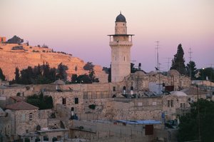 Vista de um Minarete no Bairro Muçulmano, Jerusalém (foto) de Unbekannt Unbekannt
