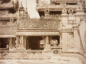 Nº 92. Amerapoora. Outra parte da Varanda de Kyoung No. 86 [Maha-too-lo-Bounghian Kyoung].