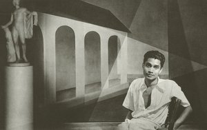 "E nada me surpreende" (foto p/b) de Lionel Wendt