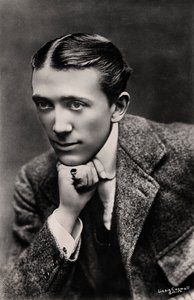Gerald Du Maurier 1873-1934, ator inglês e gerente de teatro, início do século XX.