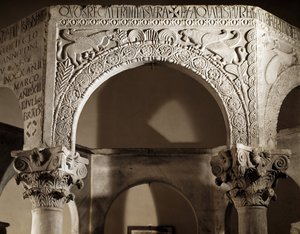 Arte Lombarda, Renascença de Liutprand (Liutprandus) Rei dos Lombardos: detalhe d