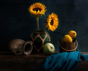 Girassóis e limões rústicos