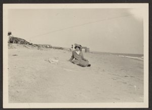 [Florença na praia] de Louis Fleckenstein