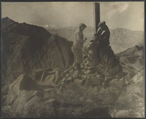 Pico do Monumento - Vale da Morte de Louis Fleckenstein