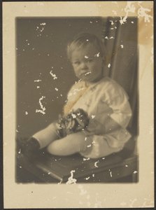 [Retrato de um bebé]. de Louis Fleckenstein