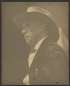 Retrato de um homem com um Stetson