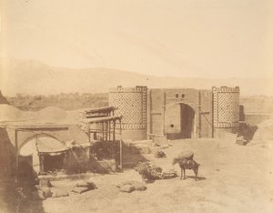 [Porta do Governo, Teerão, Irão], 1840-60s.