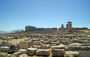 Vista das escavações da Ágora, Xanthos, Turquia de Lycian