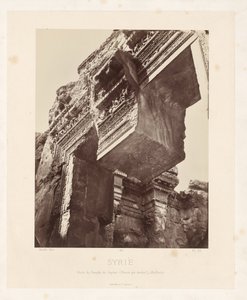Gezicht op de collonade in het midden van de tempel van Luxor, Egito (Egito/Templo de Louksor, Vista geral das colunatas médias (Tebas) Arquitetura Antiga: Egito, Grécia, Ásia Menor: Álbum de Fotos (título da série)