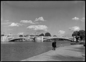 Vista da ponte a partir de oeste de Margaret Florence Harker