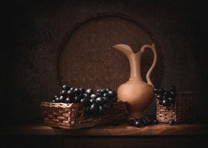 Natureza morta com uvas escuras de Margareth Perfoncio