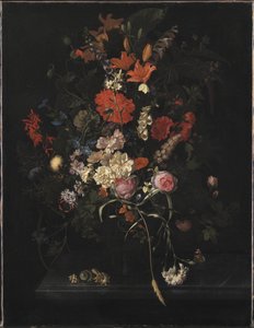 Buquê de flores em um vaso de vidro