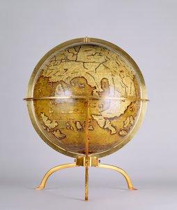 Globo terrestre, um de um par conhecido como os globos 