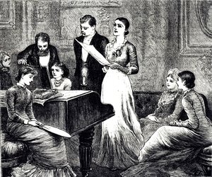 Uma gravura que retrata uma noite musical. Ilustrado por Mary Ellen Edwards (1838-1934), artista e ilustradora inglesa de livros infantis. de Mary Ellen Edwards