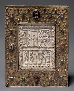 Relicário em forma de livro, c.1000 de Master of the Registrum Gregorii