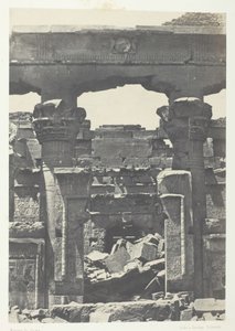Kalabscheh, Pronaos Gate, Nubia, 184951, impresso em 1852. de Maxime Du Camp