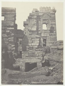 Medinet-Habou, fachada norte do gineceu de Ramsés-Méiamoun, Tebas, 184951. de Maxime Du Camp