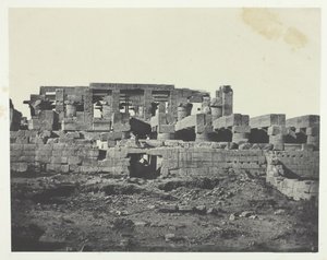 Palácio de Karnak, entrada sul do salão hipostilo, Tebas, 184951, impresso em 1852. de Maxime Du Camp