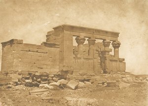Pronaos do Templo de Déboude Parembole, 10 de abril de 1850. de Maxime Du Camp