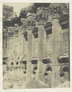 Templo de Júpiter em Baalbeck (Heliópolis, Naos Interior; Síria) de Maxime Du Camp