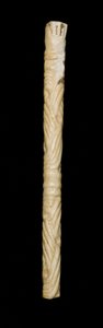 Implemento com design de tapete, AD 600-900 (osso) de Mayan Mayan