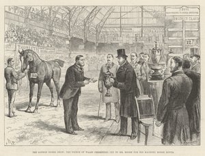 O London Horse Show, o Príncipe de Gales, apresentando Taça ao Sr. Moore por seu Hackney Horse Rufus de Melton Prior