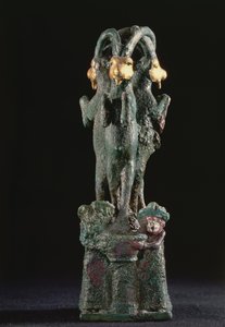 Árvore sagrada formada por três cabras, de Larsa, Sul da Mesopotâmia, c.1750 a.C. (bronze e ouro) de Mesopotamian Mesopotamian
