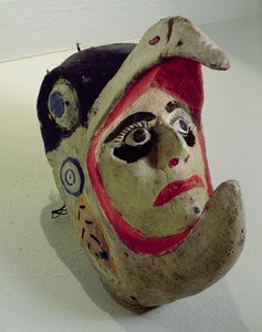 Máscara de guerreiro águia (madeira pintada)