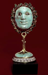 Arte mexicana: máscara facial em pasta azul-turquesa com olhos de diamante. Florença do século XVII, museo degli argenti de Mexican School