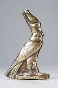 Amuleto na forma de um falcão (electrum)