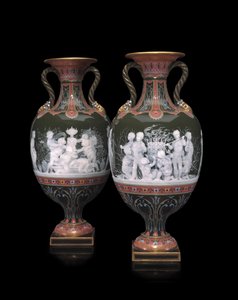 Um par de vasos, "Les alteres y les frileux", 1879 de Mintons Ltd