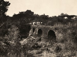 Construir um império na era fascista: Ponte Portuguesa, 09/05/1936 (foto a p/b) de Modestino Baldinetti