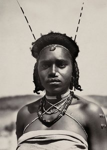 Construindo um Império na Era Fascista: uma menina Cunama, 09/05/1936 (foto a p/b) de Modestino Baldinetti