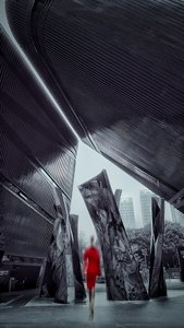 Passeio pela Cidade do Vestido Vermelho de Molly Fu APA