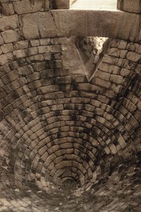 O Tesouro de Atreu, c.1300 aC de Mycenaean