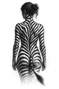 Mulher elegante com padrão de zebra