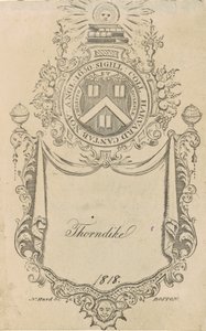 Estante do Harvard College com o selo de Cristo e da Igreja de Nathaniel Hurd