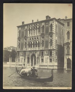 Exterieur van het Palazzo Cavalli-Franchetti te Venetië
Veneza - Grand Canal - Palazzo Franchetti (título sobre o objecto)
